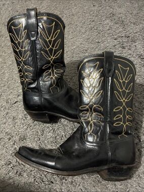 Vintage acme black cowboy boots